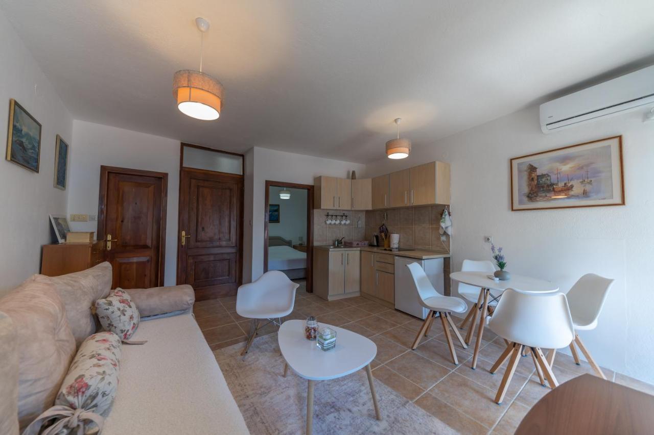 Apartments Franovic Perast Exterior foto