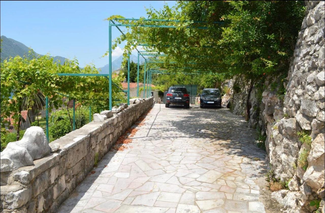 Apartments Franovic Perast Exterior foto