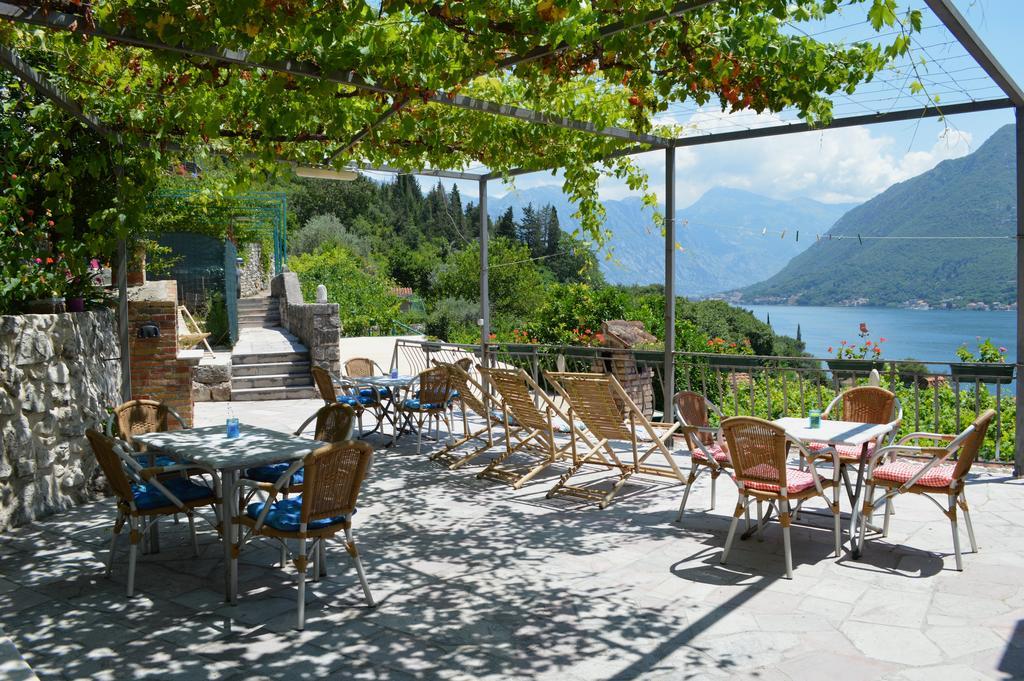Apartments Franovic Perast Exterior foto