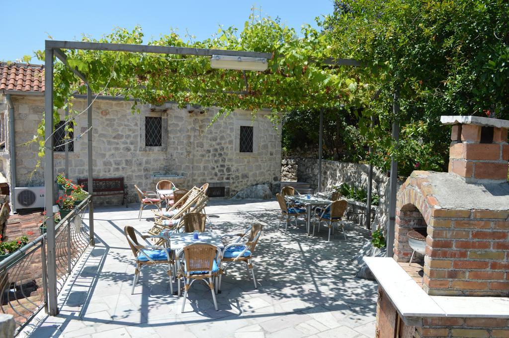 Apartments Franovic Perast Exterior foto