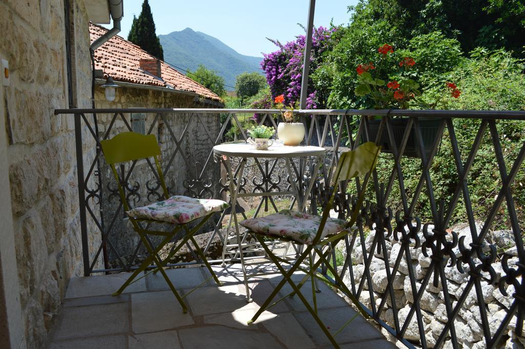 Apartments Franovic Perast Exterior foto